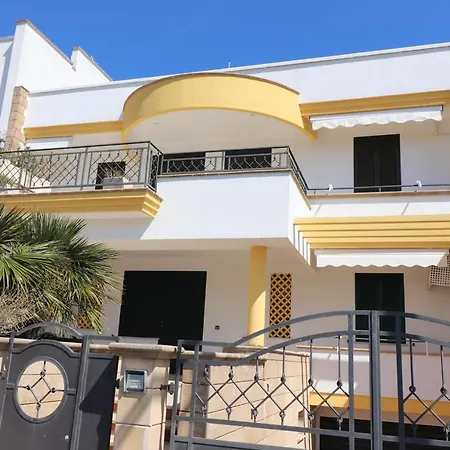 Casa La Perla In Castro Sea View