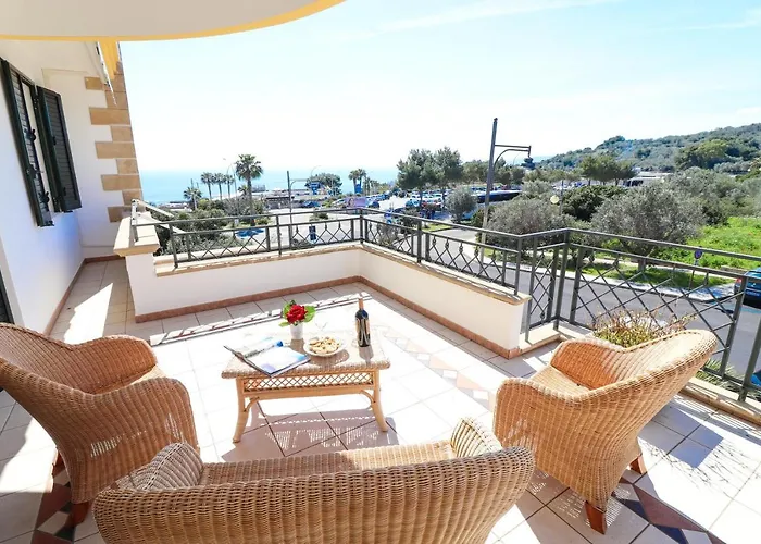 Casa La Perla In Castro Sea View *